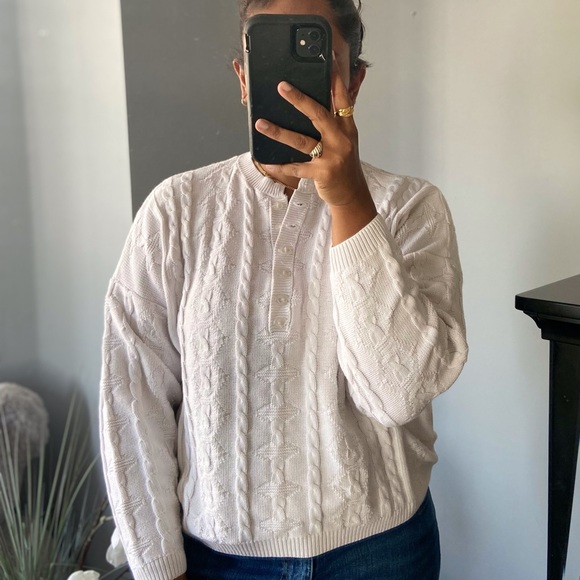 Vintage White Cable Knit Cropped Button-Down Sweater - Picture 1 of 15